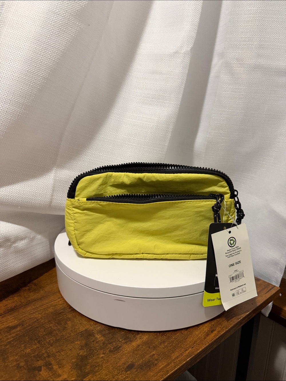NWT-Athletic Works Pale Peridot Convertible Sling/Waist Pack